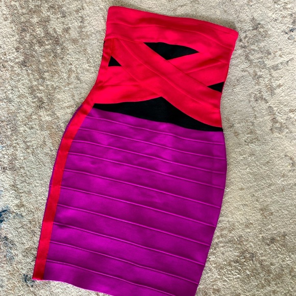 BODYCON Dress - Picture 1 of 8